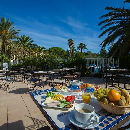 Sowell Du Golfe De Saint-tropez Hotel Grimaud