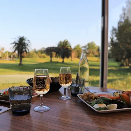 Sowell Du Golfe De Saint-tropez Otel