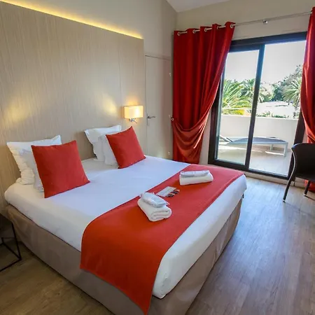 Sowell Du Golfe De Saint-tropez 4*
