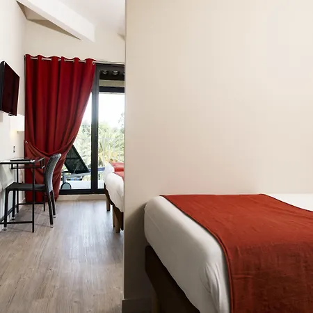 Sowell Du Golfe De Saint-tropez 4* Grimaud