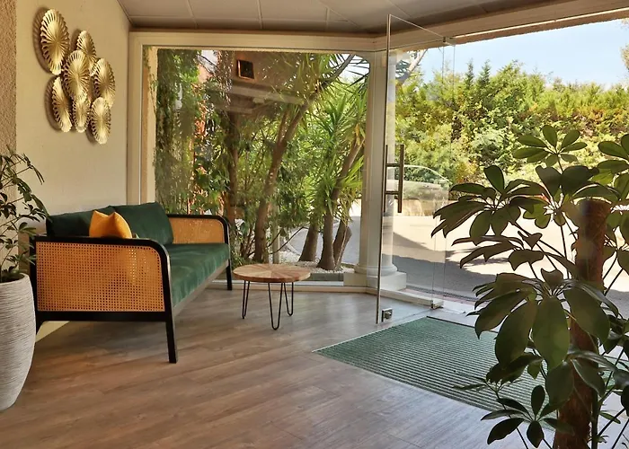 Sowell Du Golfe De Saint-tropez 그리모