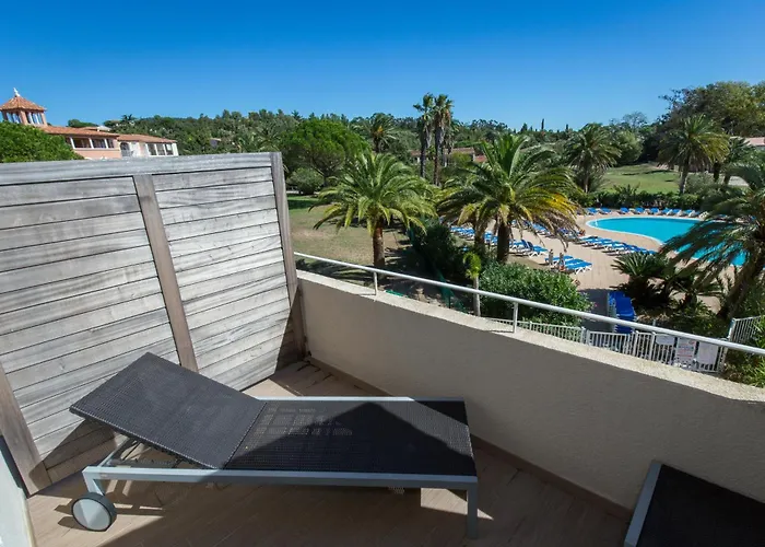 Sowell Du Golfe De Saint-tropez 4* 그리모