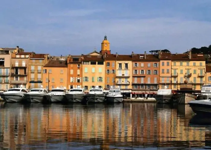 Sowell Du Golfe De Saint-tropez 4*